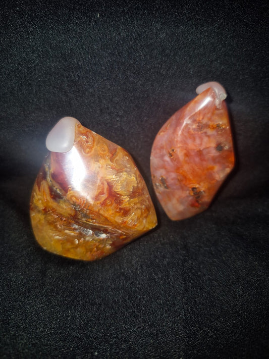 Blessed carnelian flames